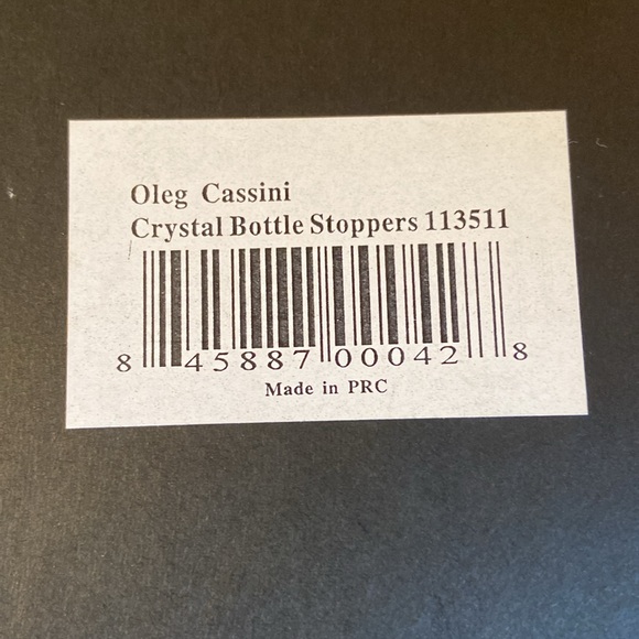 New in Box Oleg Cassini Crystal Bottle Stoppers Faceted Clear Heavy Weight NiCE - Picture 14 of 16